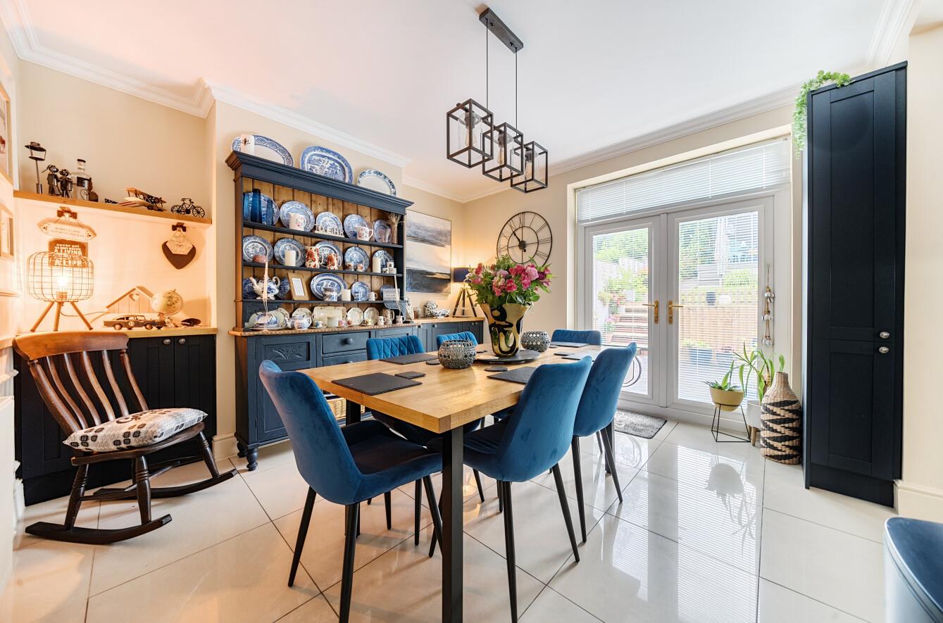 Townhill Road, Cockett, Swansea, SA2 0UR